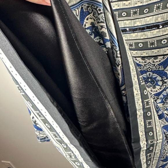 Nicole by Nicole Miller Blue, White and Black V-Neck Sheath Dress size 14 - Picture 4 of 10